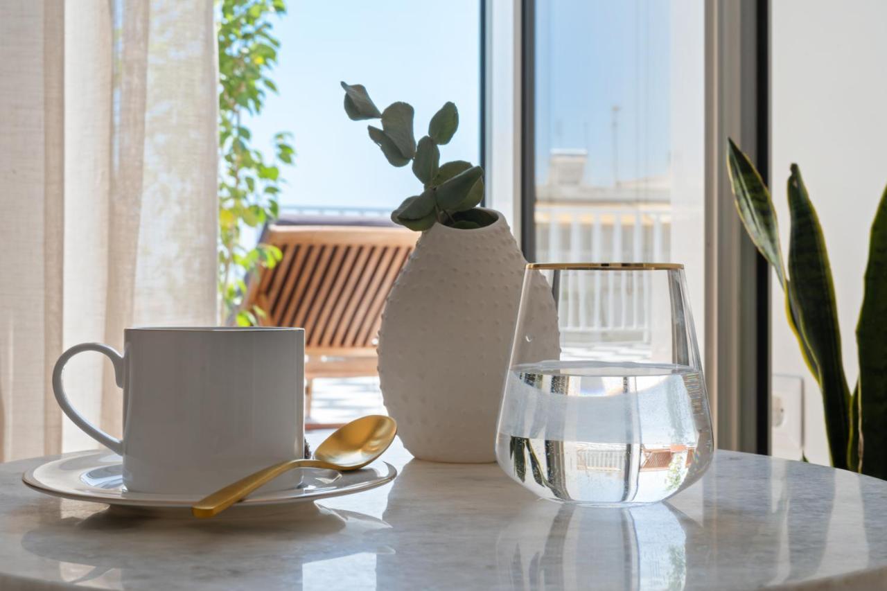 Luxurious Apartment With Big Sea View Terrace - Central Location Athén Kültér fotó